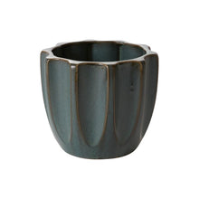 Load image into Gallery viewer, Beaumont Pot