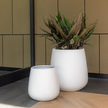 Load image into Gallery viewer, Pax Planter, Matte White
