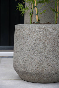 Harith S, Diorite Grey 13"
