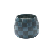 Load image into Gallery viewer, Enthia Vase
