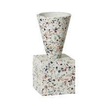 Load image into Gallery viewer, Alexi Vase
