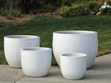 Load image into Gallery viewer, Egg Shell Pots
