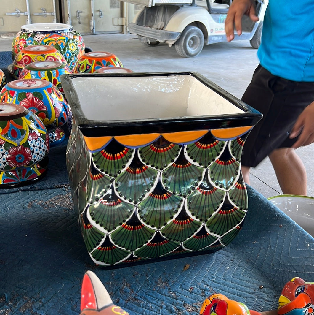 TC Square Curved Pot 14
