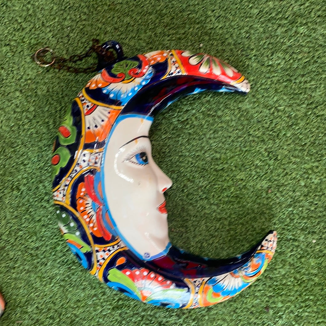 TC Hanging Moon 18”